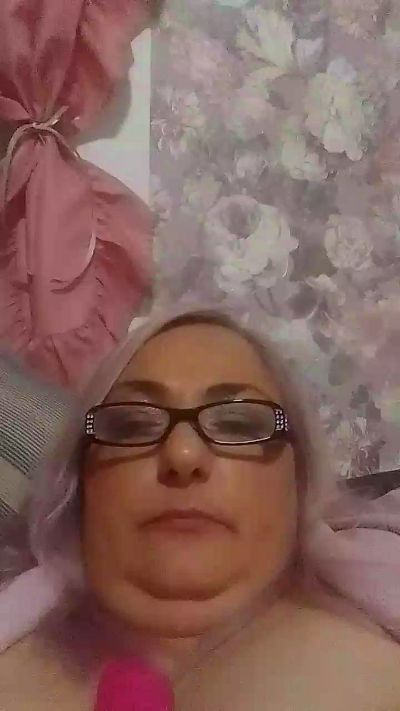 AlinaMoon44's Profile