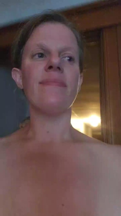 Hazel87's Profile