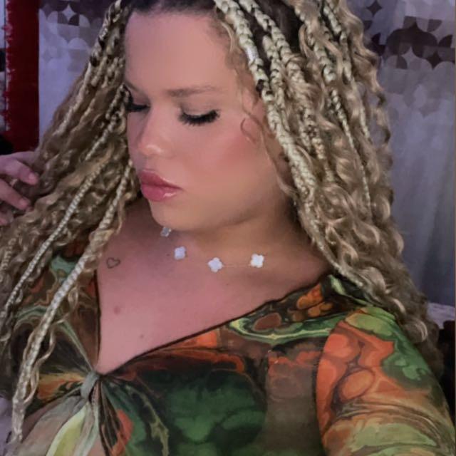 KELLYFAVORETTO's Profile