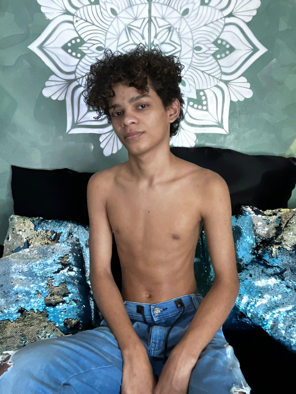 alexes_risos's Profile