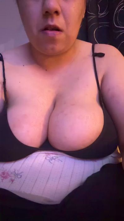 cochonne9744's Profile